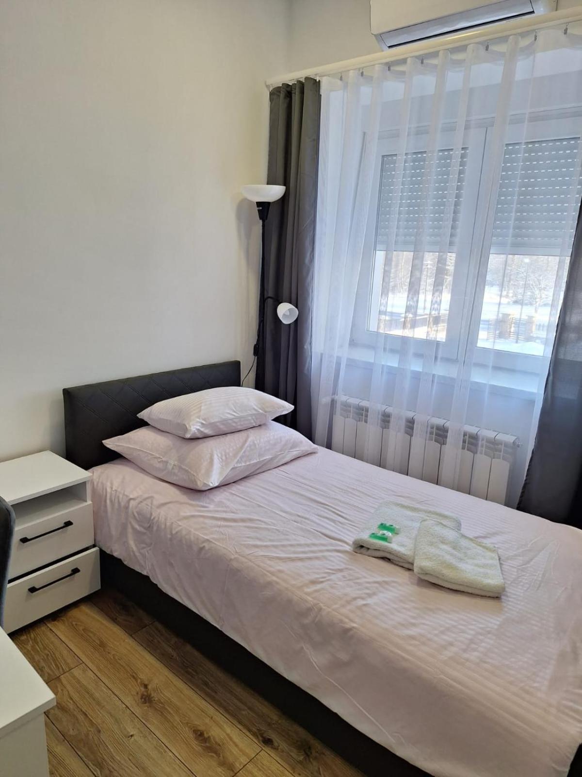 Comfort Stay, Ev, Parking Boleslawiec  Exterior photo