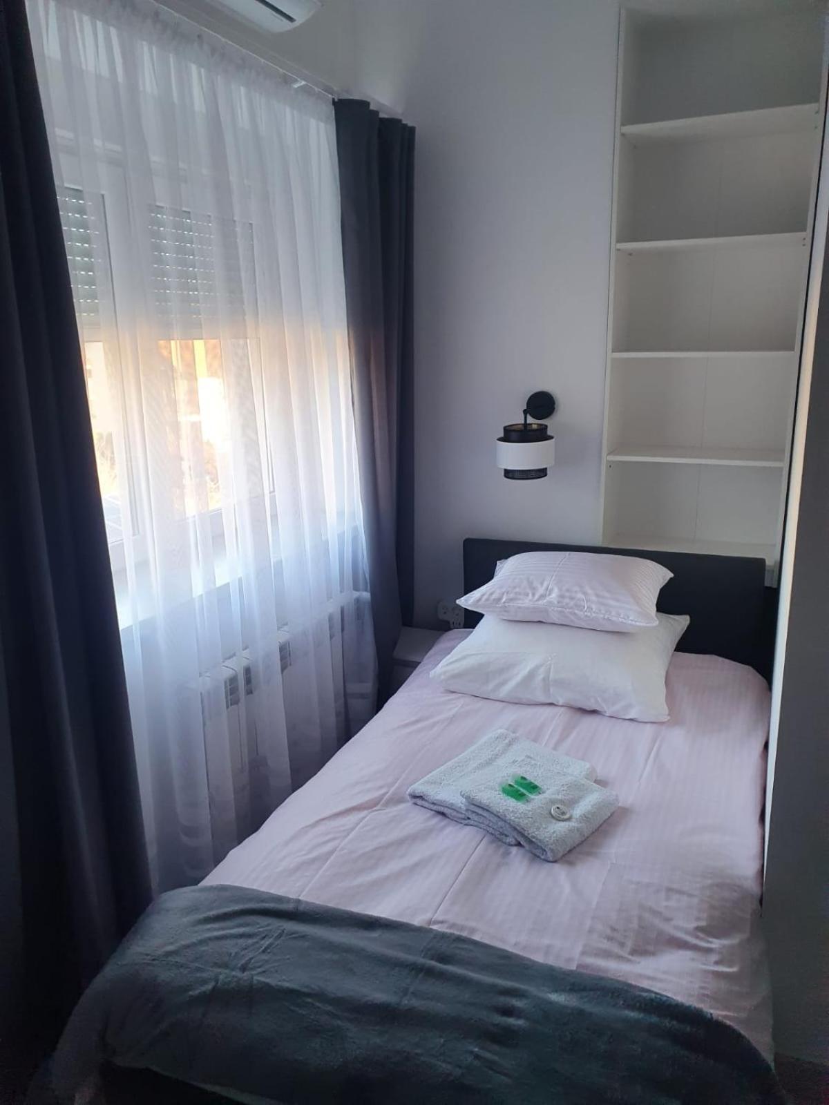 Comfort Stay, Ev, Parking Boleslawiec  Exterior photo