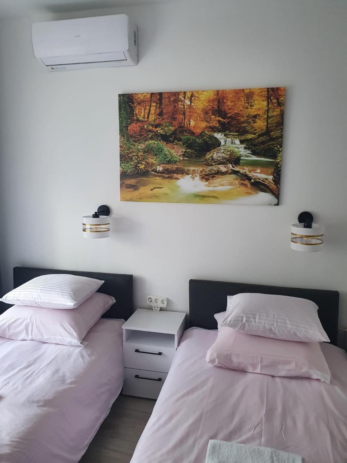 Comfort Stay, Ev, Parking Boleslawiec  Exterior photo